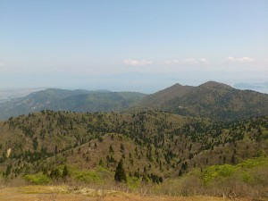 山頂からの琵琶湖側